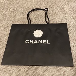 Chanel shopping bag